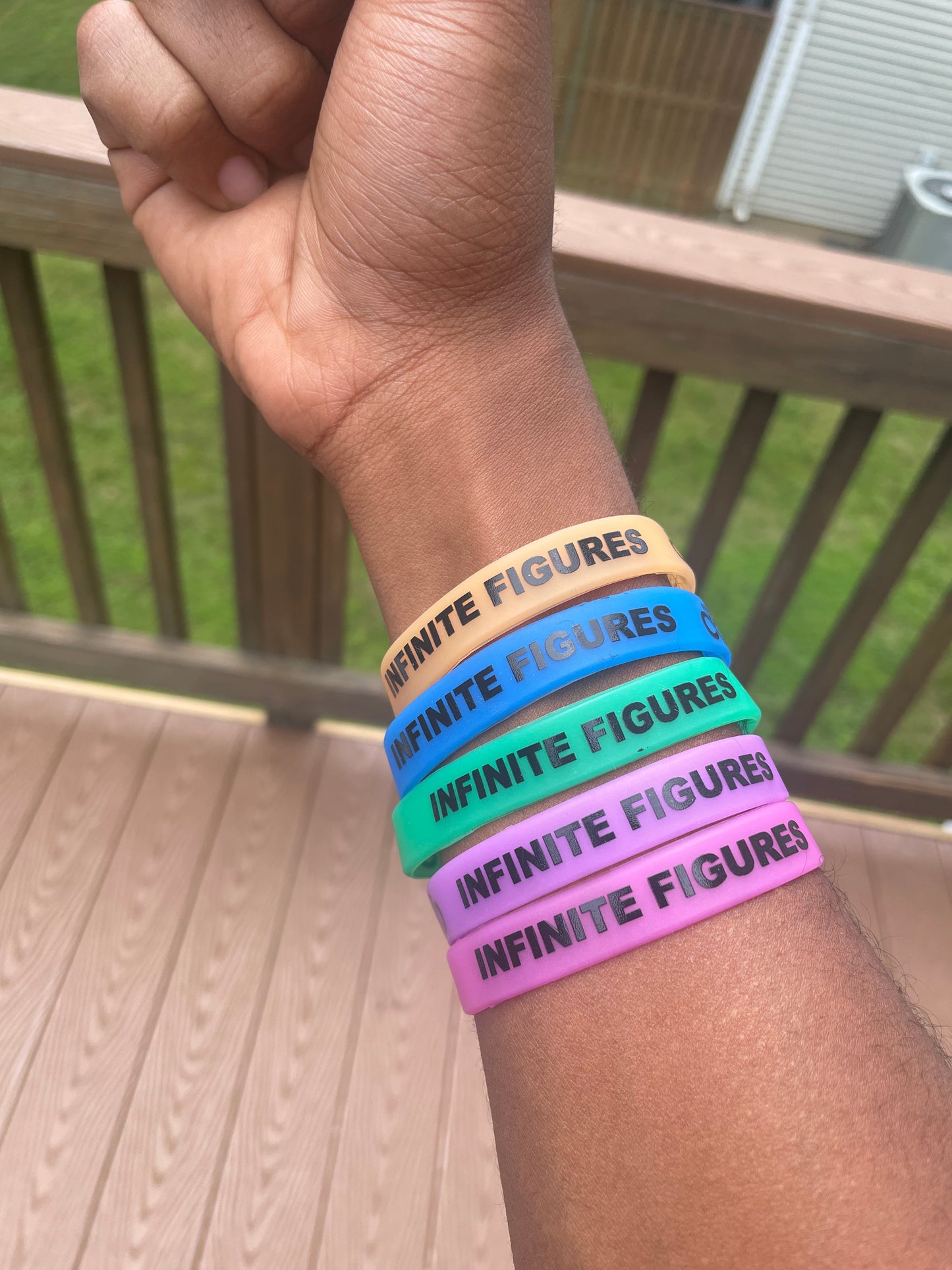 Wrist bands (glow in the dark)